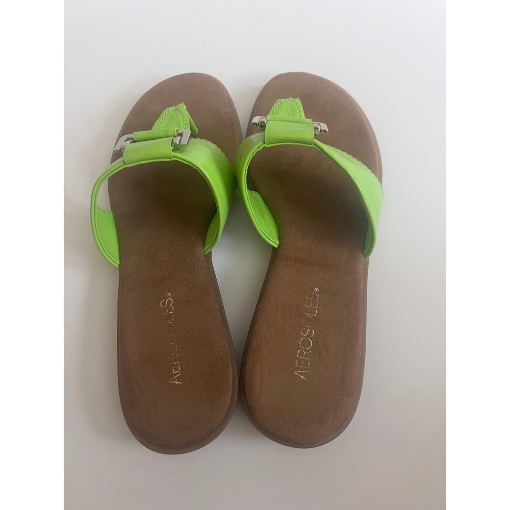 Aerosoles Savvy Lime Green Thong Sandals Silver Buckle Slide Women 8.5M - Picture 2 of 5